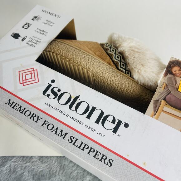 Isotoner Women’s Classic Comfort Hoodback Slippers Size XL 9.5-10 Buckskin - Picture 10 of 15